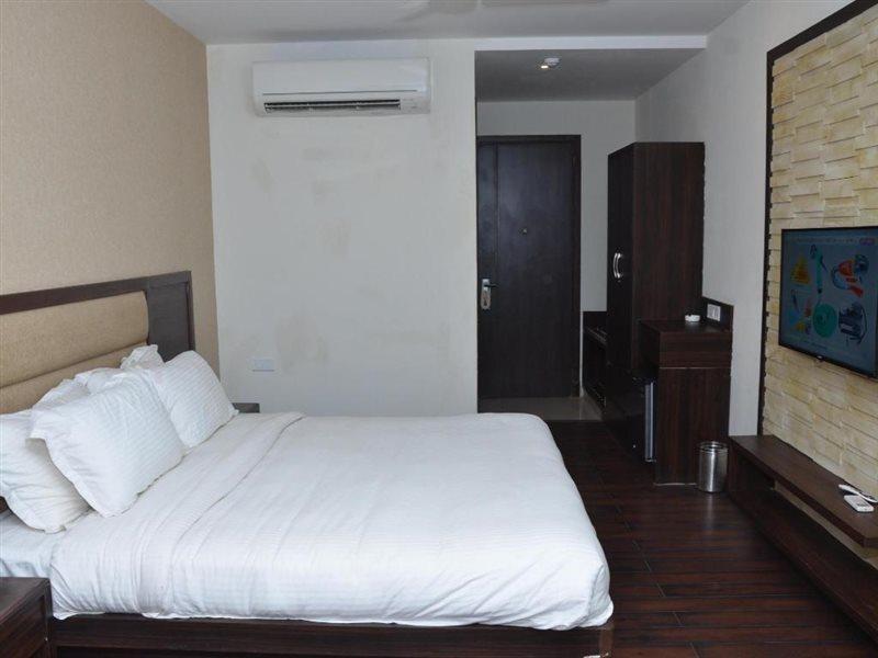 Hotel Fortune Blue Sikar Ngoại thất bức ảnh