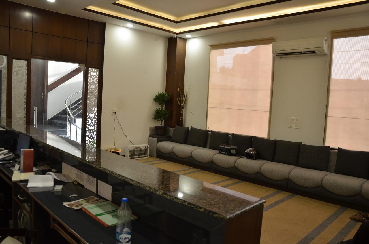 Hotel Fortune Blue Sikar Ngoại thất bức ảnh