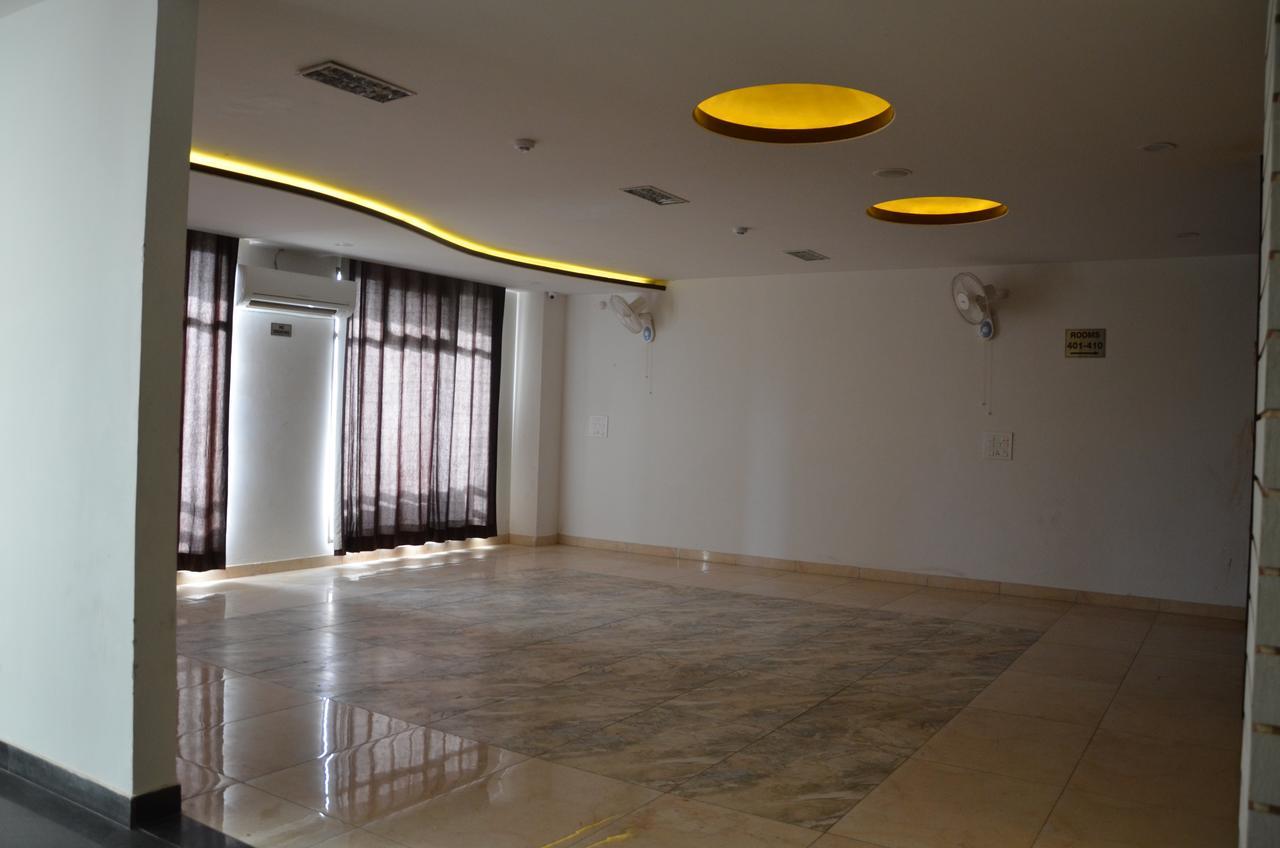 Hotel Fortune Blue Sikar Ngoại thất bức ảnh