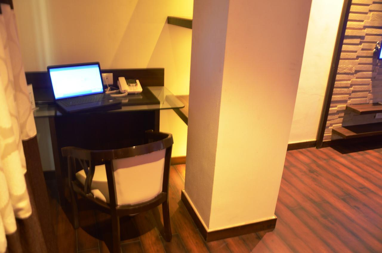 Hotel Fortune Blue Sikar Ngoại thất bức ảnh