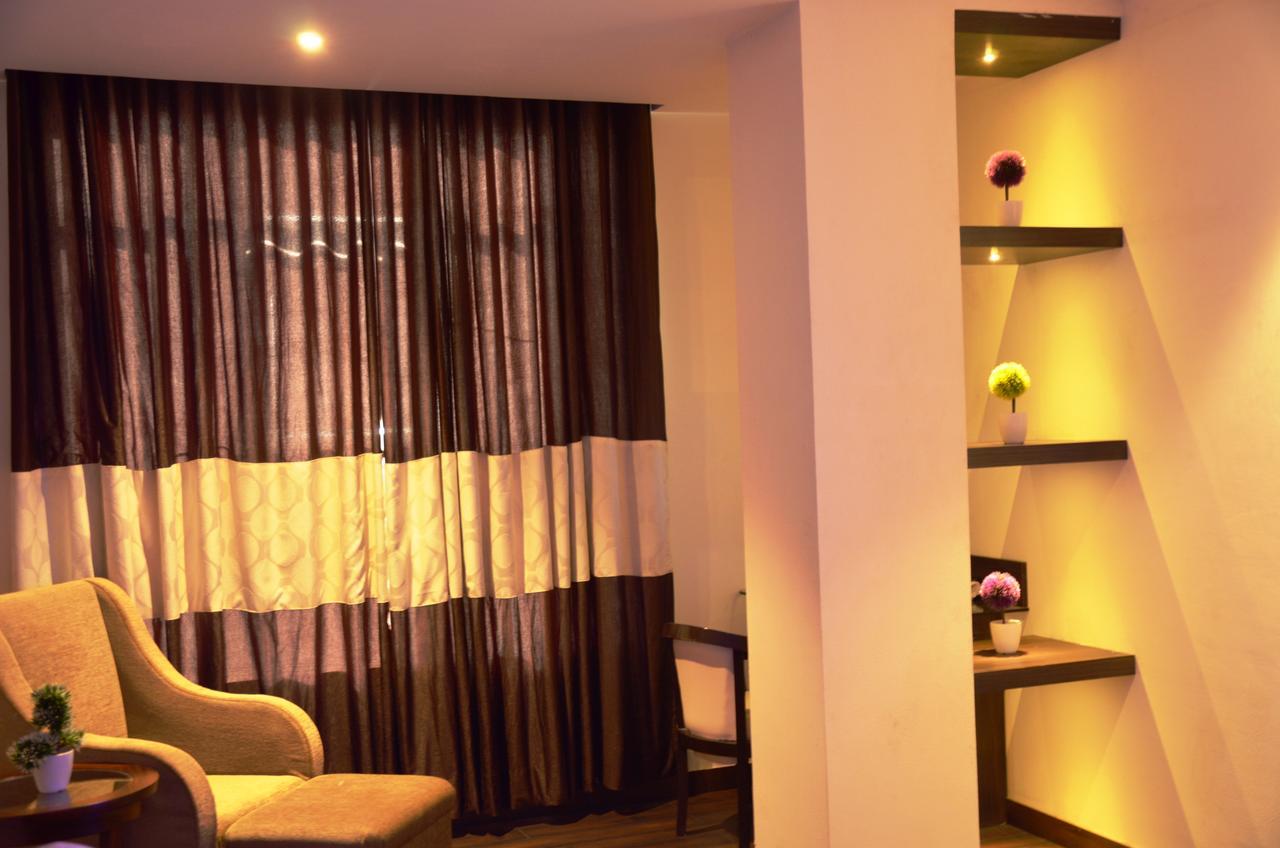 Hotel Fortune Blue Sikar Ngoại thất bức ảnh