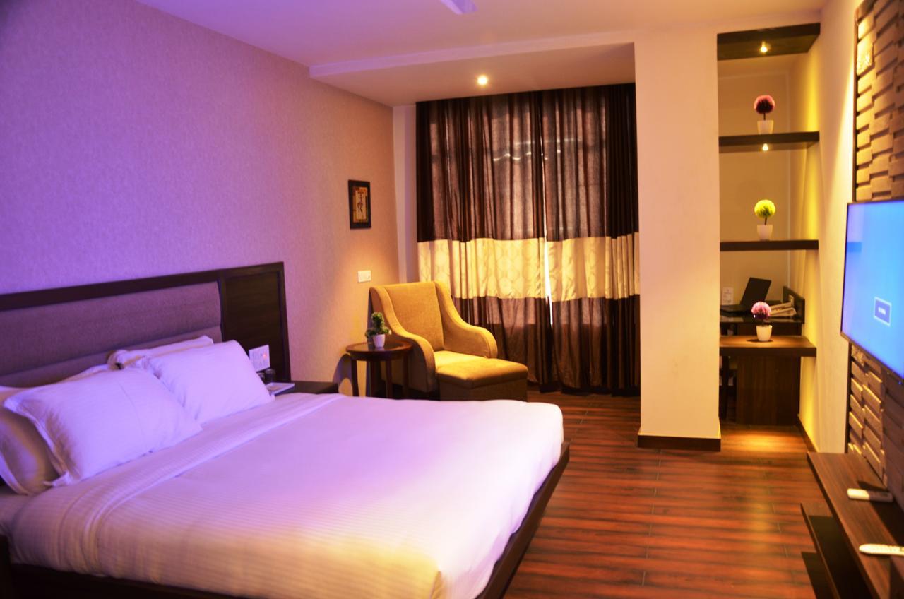 Hotel Fortune Blue Sikar Ngoại thất bức ảnh